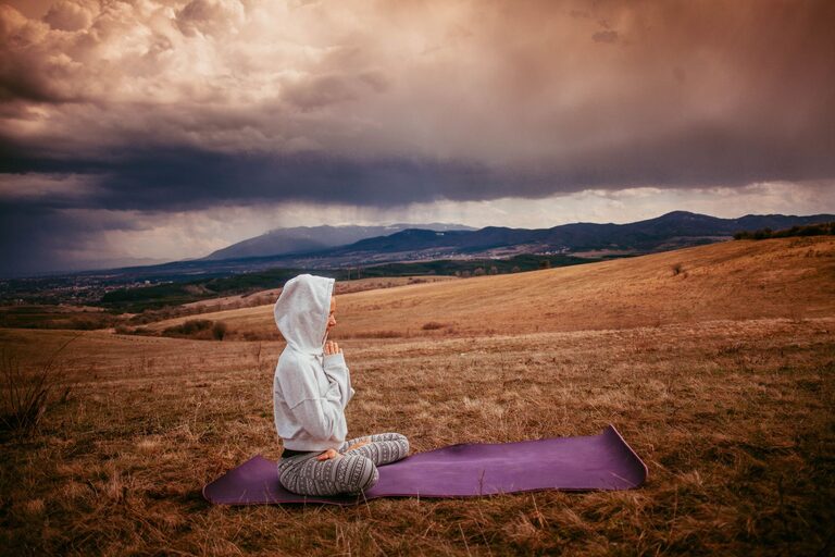 10 Mindful Breaks You Can Take in Five Minutes